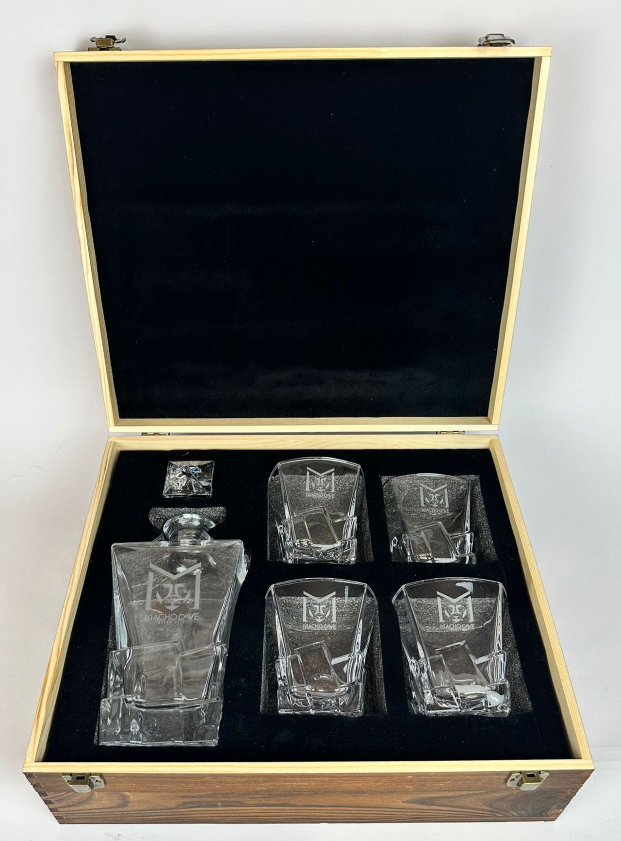 Set of four drinks glass