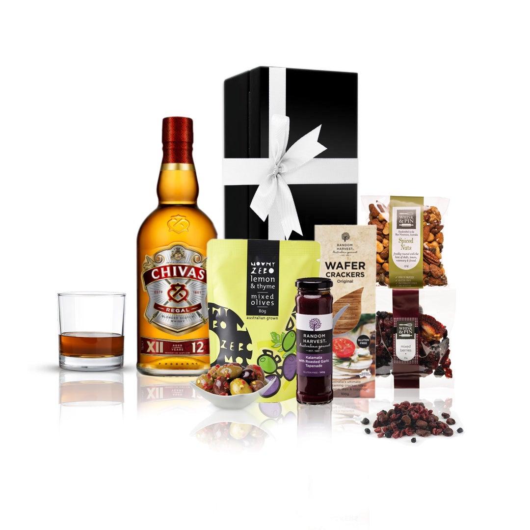 Whisky & Antipasto Hamper (Chivas Regal)