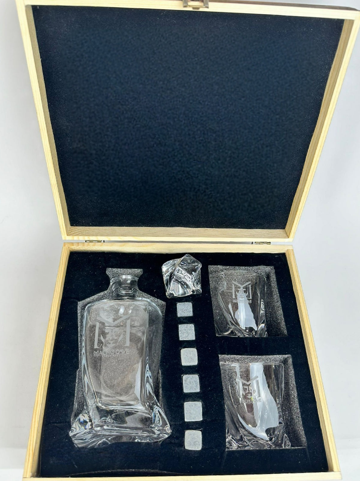 Whiskey Decanter Gift Set – 2 Glasses & Ice Stones in Wooden Box