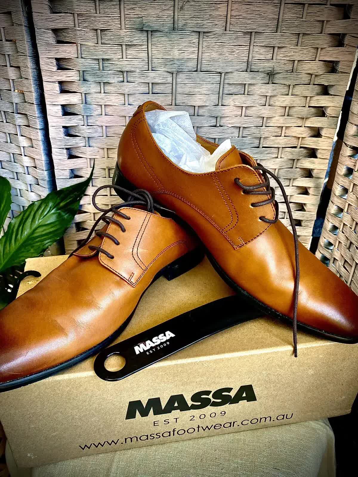 Massa Ascoli Leather Derby Lace Up Shoes